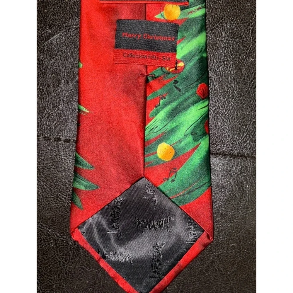 Jerry Garcia Collection Fifty-six ‎ 'Merry Christmas' Tie Red Holiday Festive